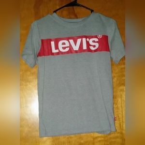 Boy's Levi's Gray With Red Logo Short-Sleeve Large Pullover T-Shirt